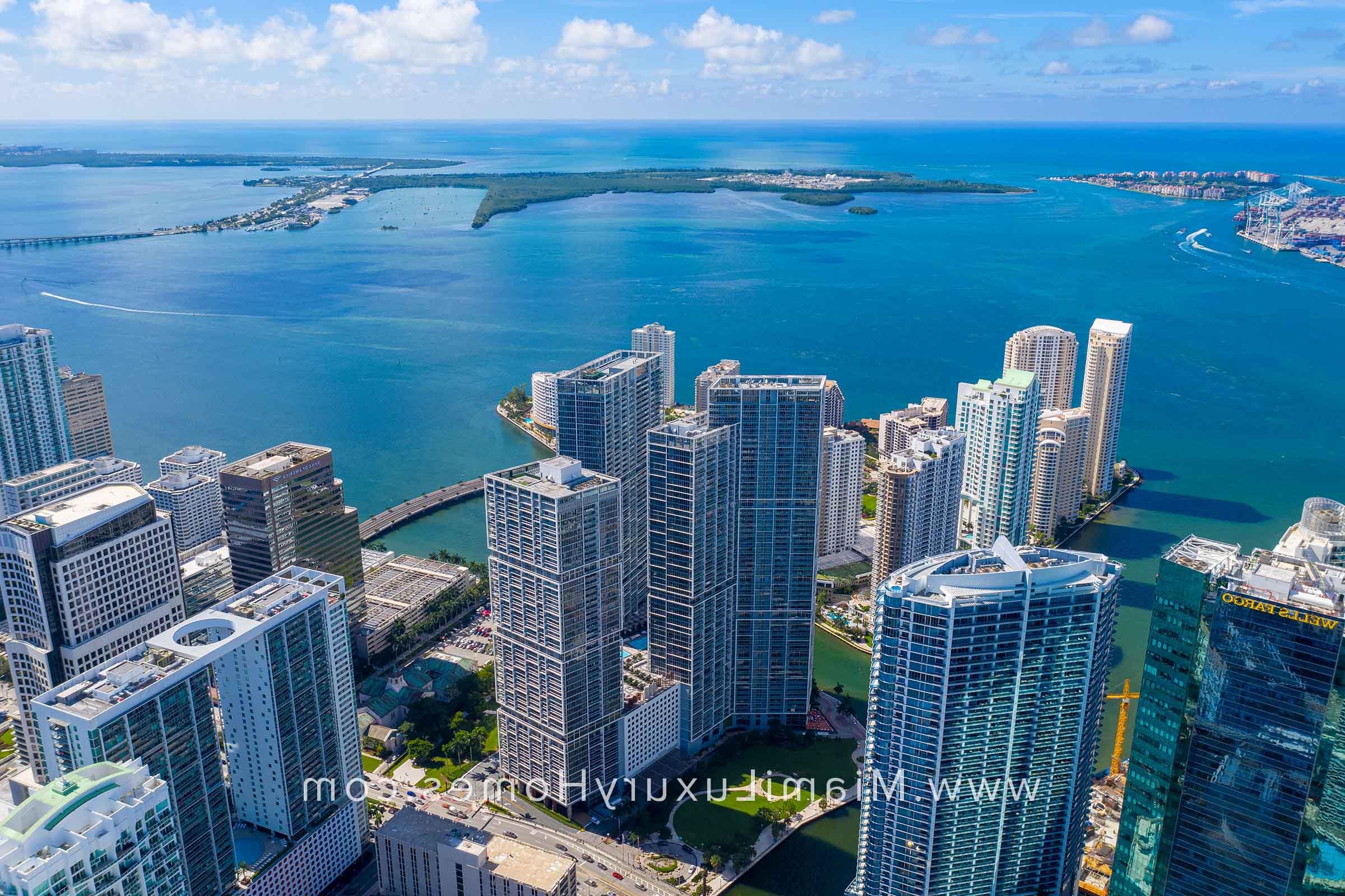 Icon Brickell Condo Buildings in Miami